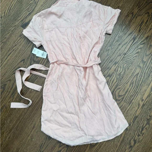Abercrombie & Fitch Super cute pastel button up dress with tie waist NWT Size XS - Picture 5 of 5